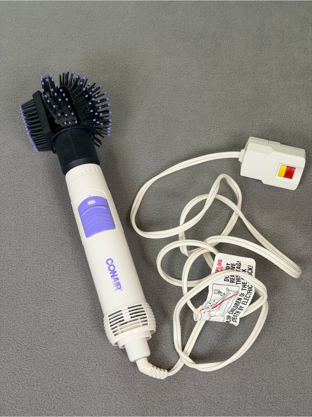 Vtg 97 Conair Hot Air Round Combo Brush CD180 Curls Waves Straightens Retro 90s